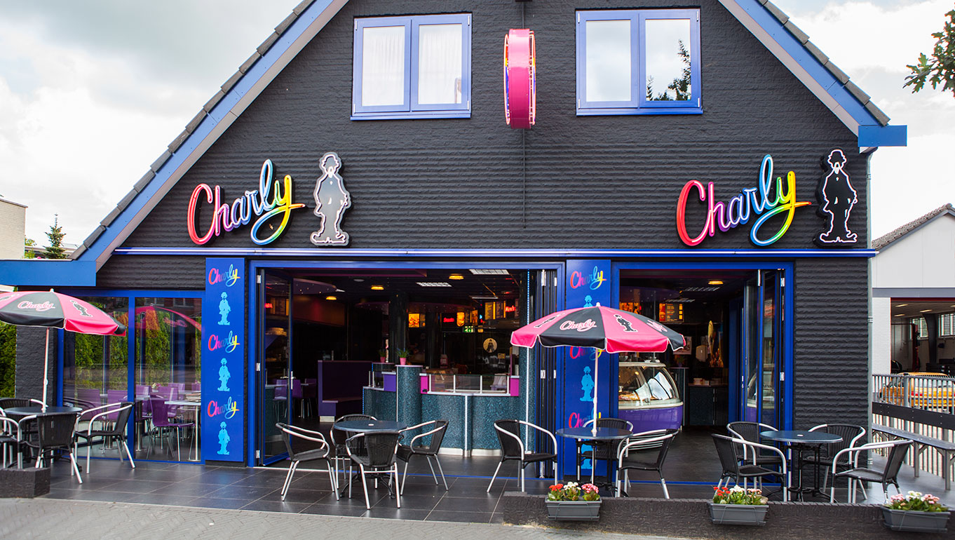 Charly Zwolseweg Pand